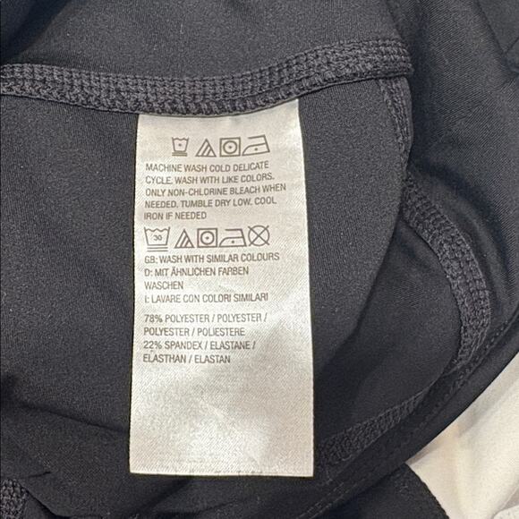 MIND BODY LOVE Peace Love World Black ColorBlocked Leggings Size MP - Picture 7 of 7